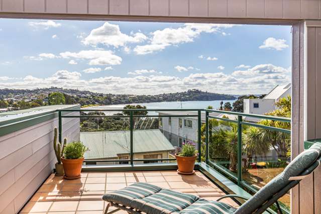 8 Ardern Avenue Stanmore Bay_3