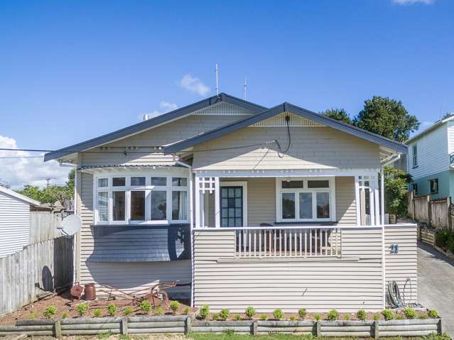 21 Awaroa Road Helensville_1