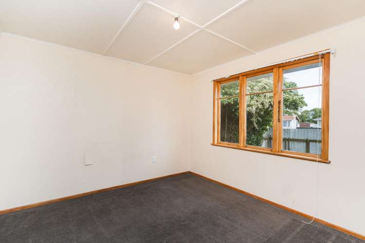 77 Rugby Street Awapuni_13