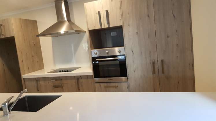 47 Popokatea Drive Takanini_16