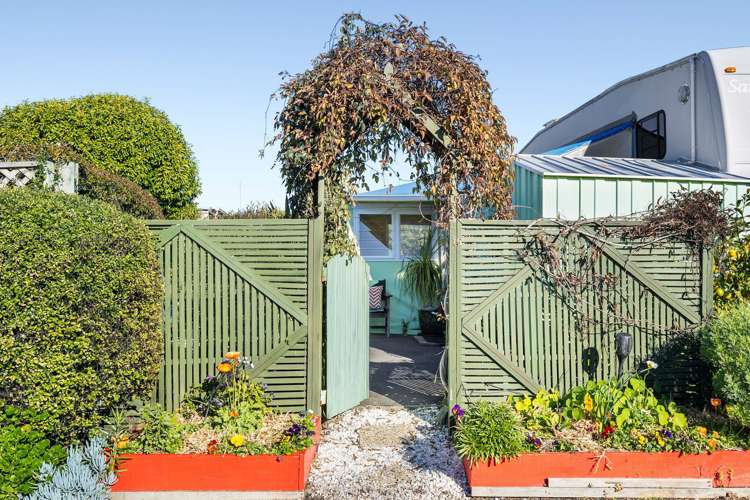 P75/70 Beach Road Tahunanui_9