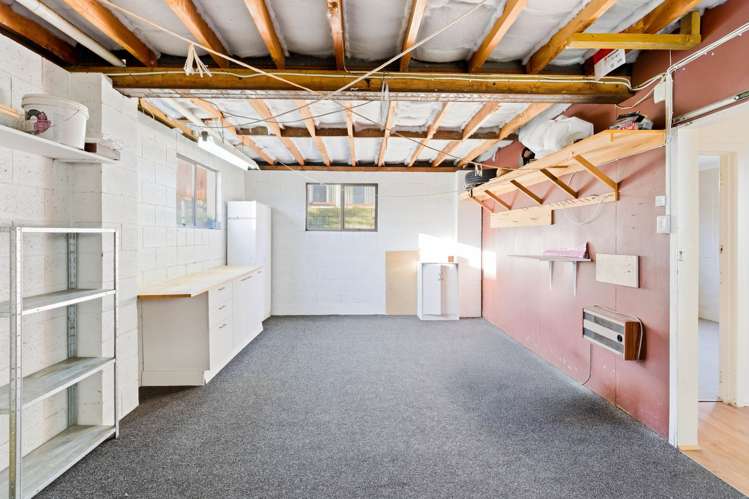 35 & 35A Gebbie Street Kinmont Park_14