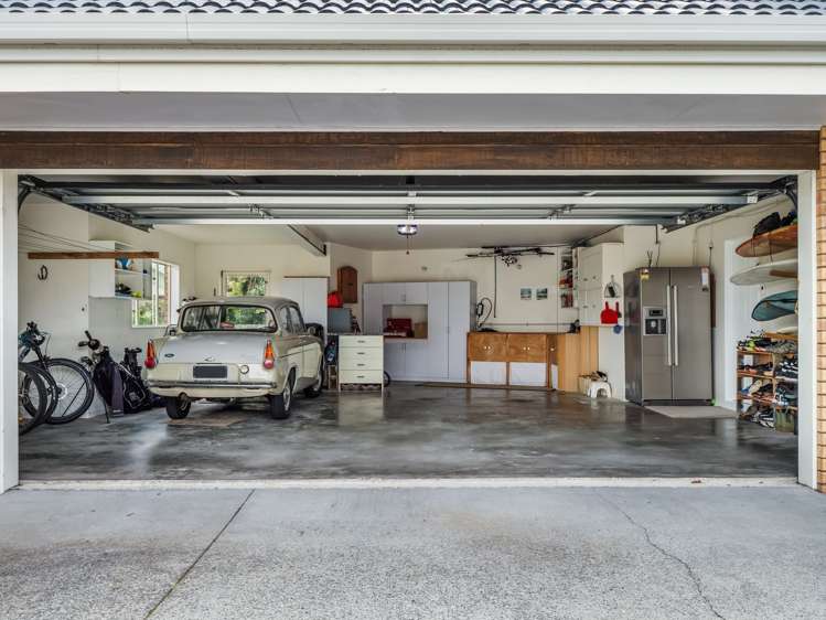 27 Percival Avenue Matua_28