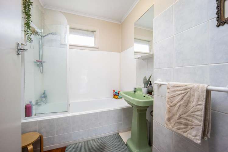 28 Norman Road Titirangi_15