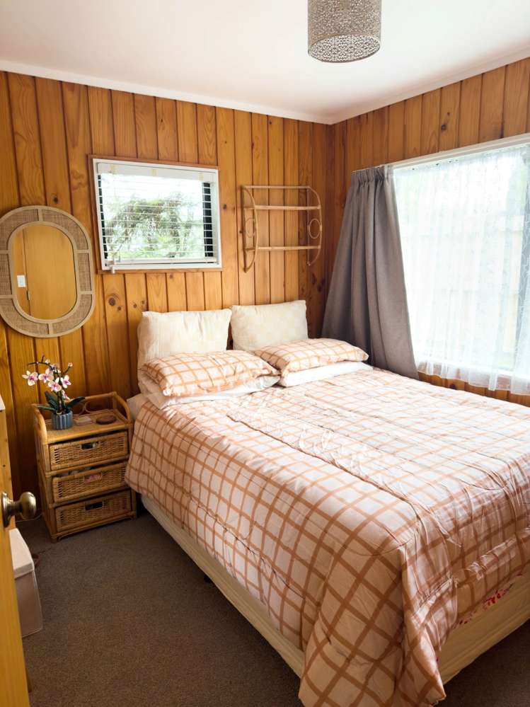 1 Cochrane Avenue Arkles Bay_7