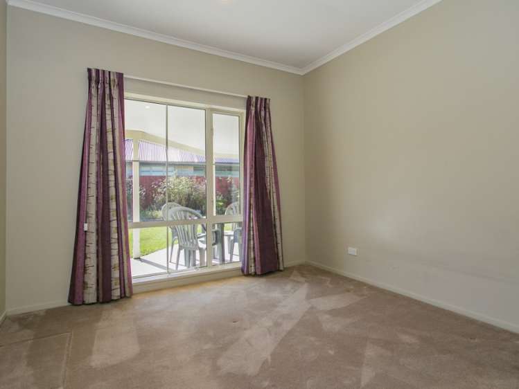 3 Swindon Lane Amberley_12
