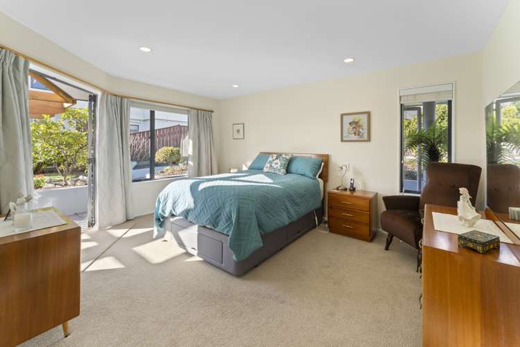 44 Olympus Way Richmond_7