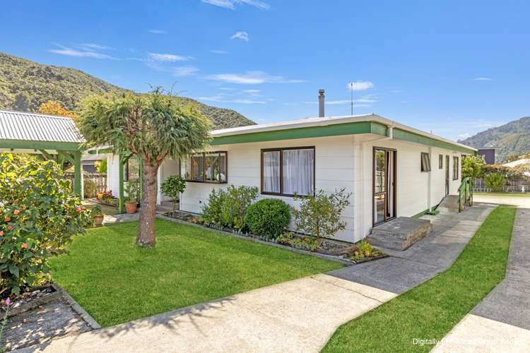 17 Huia Street Waikawa_33