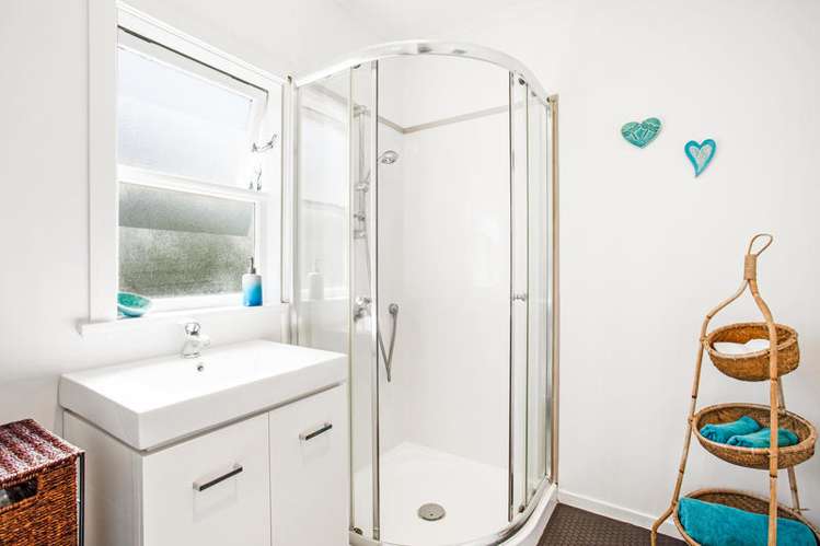 123a Atkinson Road Titirangi_10