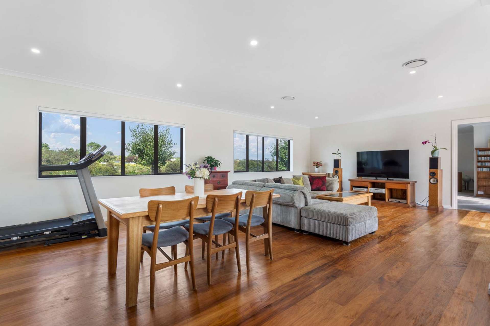 5 Angiangi Crescent Beachlands_0