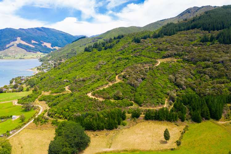 349 Anakiwa Road Anakiwa and Surrounds_15