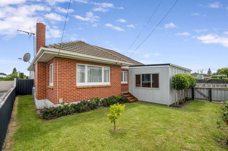 55B Pemberton Crescent Greerton_8