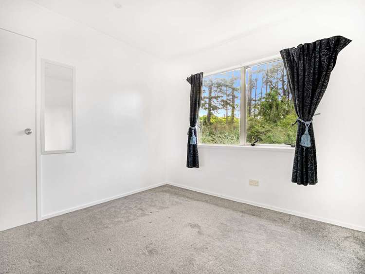 7/11 Arran Street Avondale_13