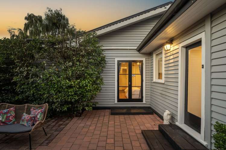 52 North Parade Richmond_25