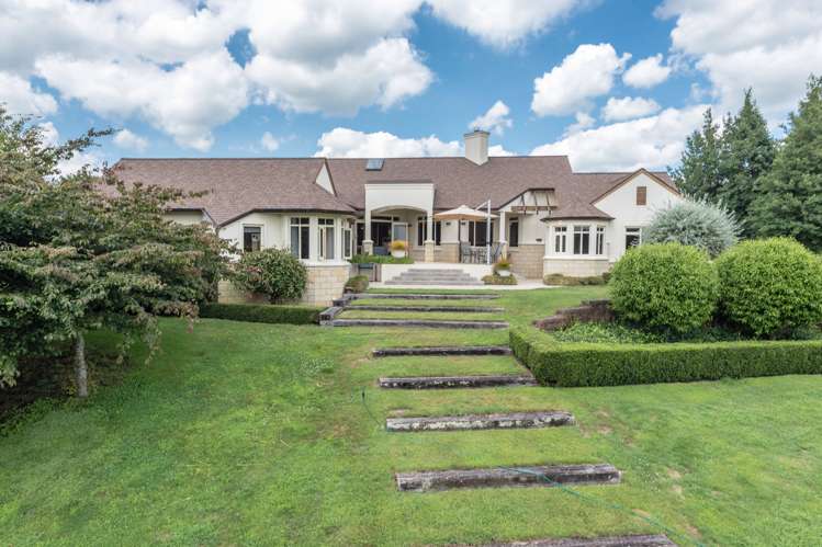 365 Holmwood Drive Ngahinapouri_23