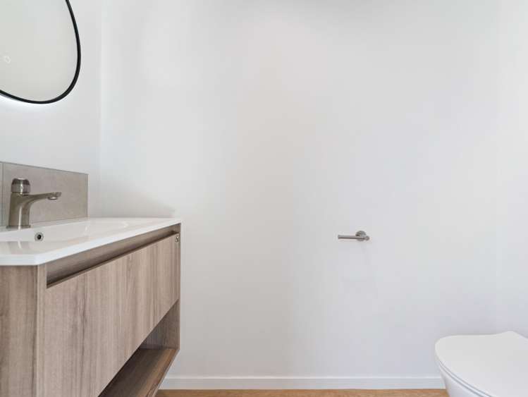 4/4 Millen Ave 10694_15