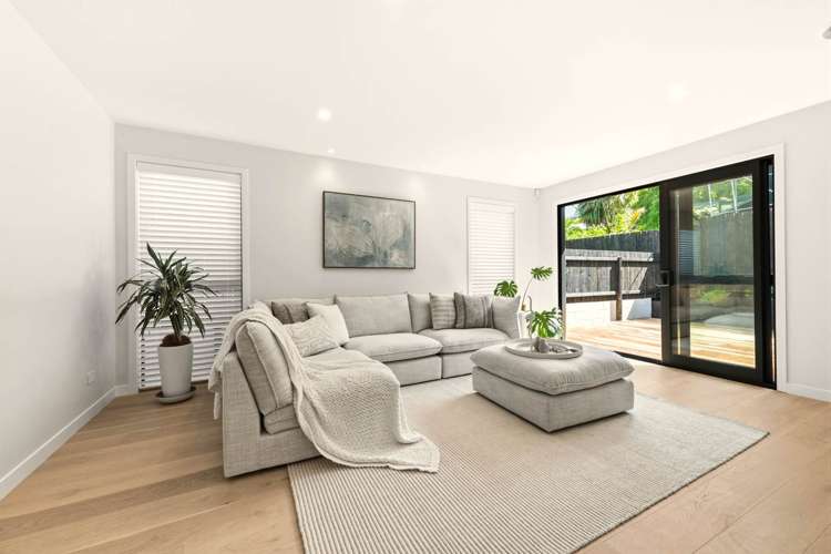 42 Gordon Avenue Milford_17