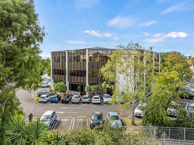 6 Alderman Drive Henderson_4