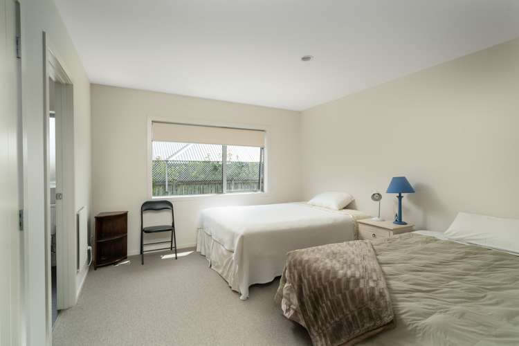 13 Awanui Street Hilltop_10