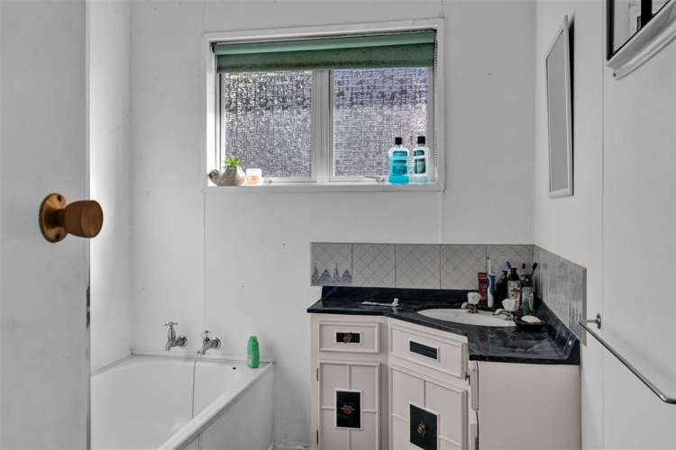 17 Annandale Street Lynmouth_5