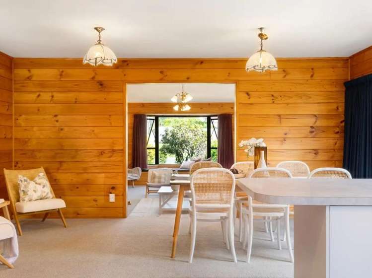 74 Iles Road 1095_10