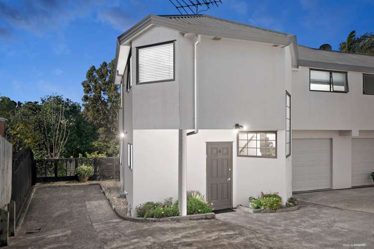 6/12 Wernham Place Northcote_25