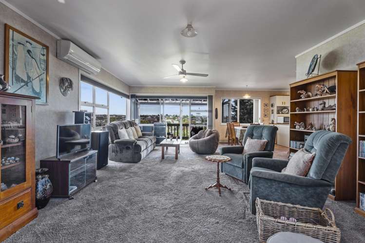 33B Russleigh Drive Dinsdale_2