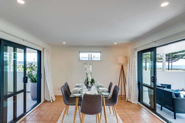 633 Marine Parade Napier South_6