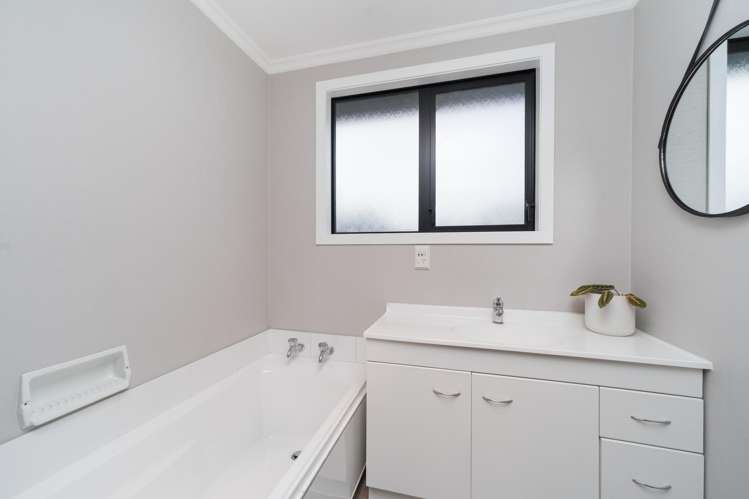 7 Wild Street Feilding_11