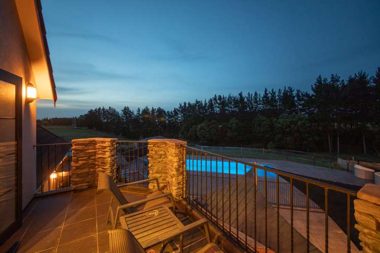 51 Tutakarae Road Kelvin Grove_17