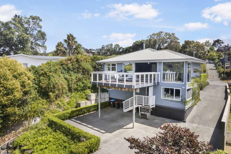 34 Aldersgate Road Hillsborough_13