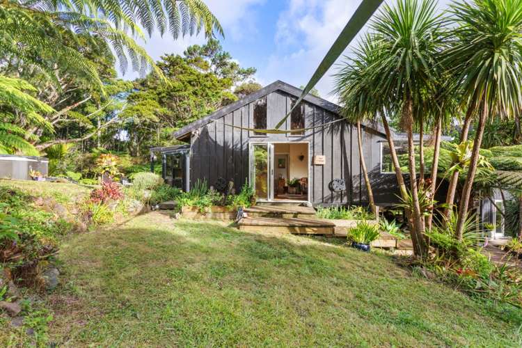 109 Bethells Road Waitakere_26