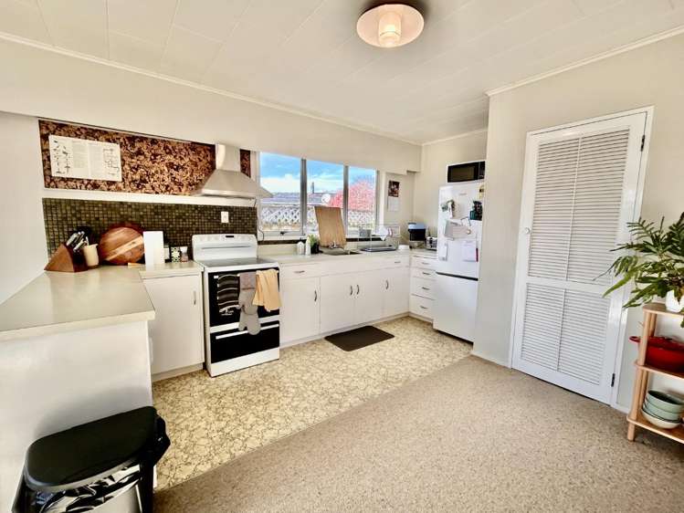 24 Kent Terrace Taradale_5