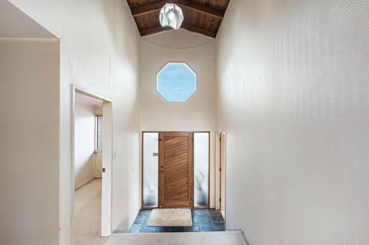 59 Coldham Crescent Saint Johns_15