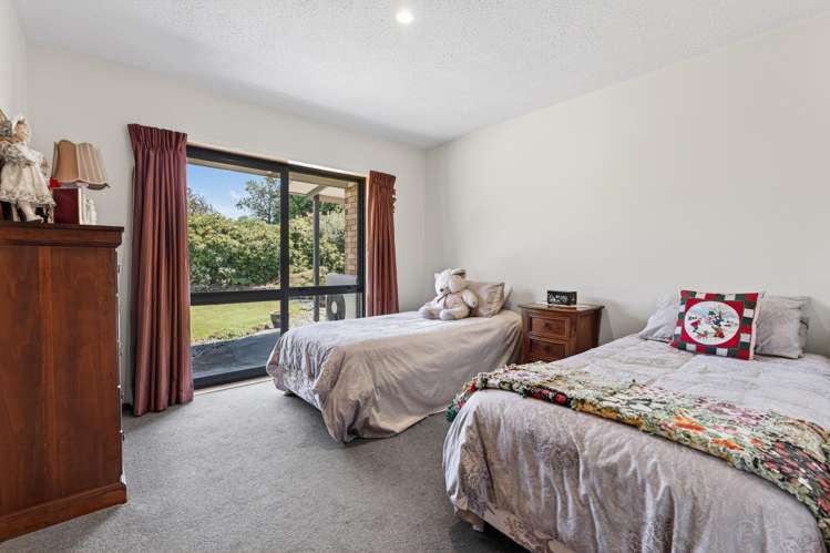 1920 Telegraph Road Darfield_13