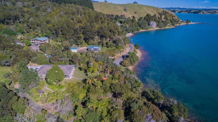 103 Kawakawa Bay Coast Road Kawakawa Bay_1