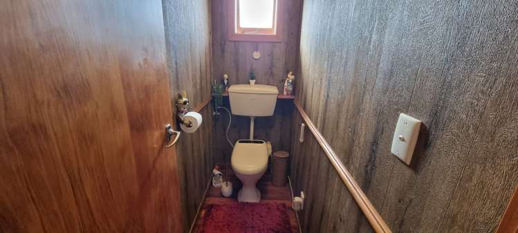 4 Bentley Street Russley_12