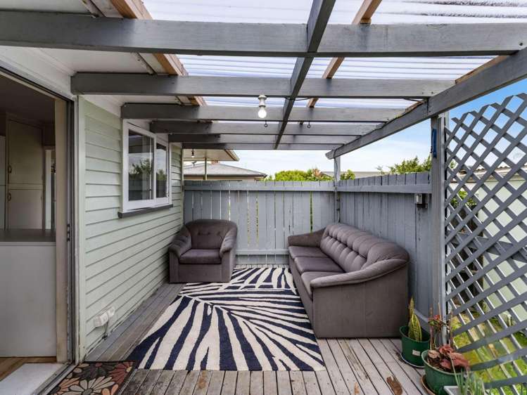 1/21 Rollerson Street Papakura_5