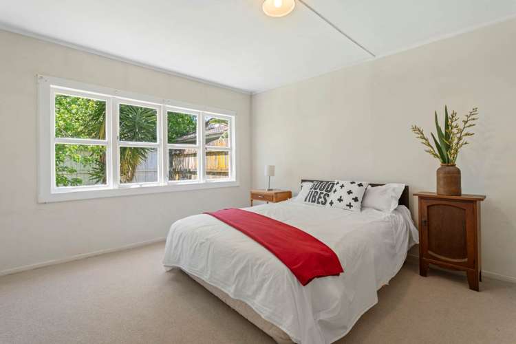 84A Fonteyn Street Avondale_9