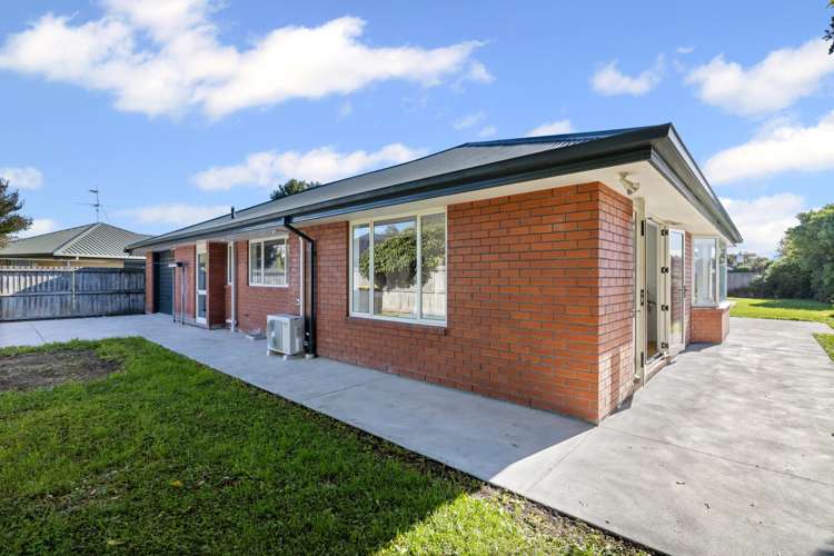 9 Shearwater Drive Woolston_24