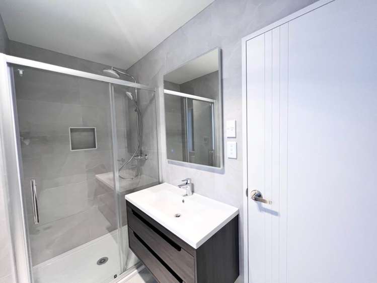 2/22 Felton Mathew Avenue St Johns_12