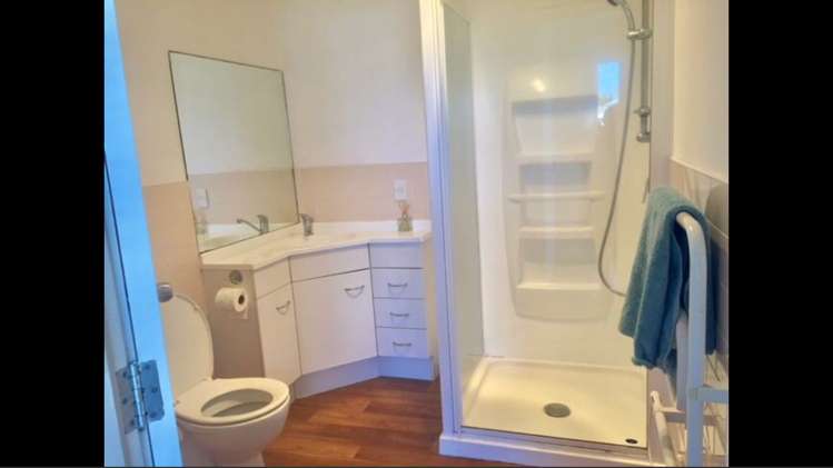 44 Rimu Street New Lynn_7