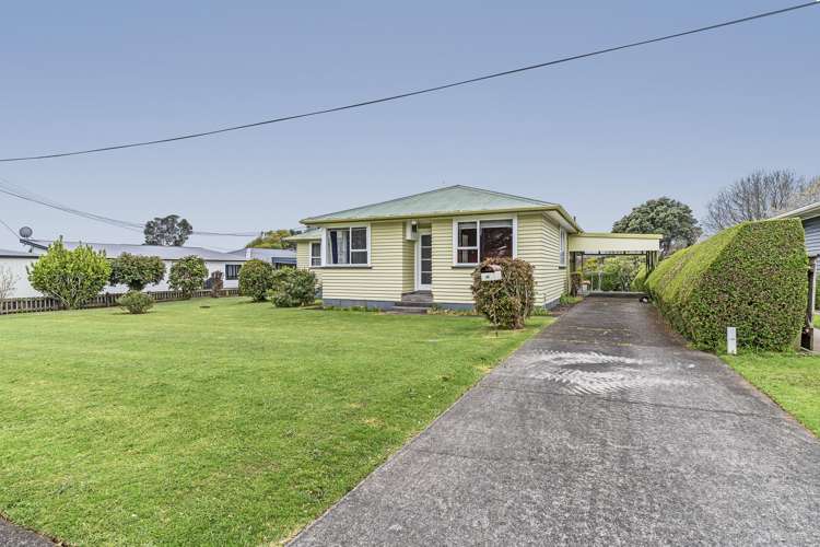 82 Strange Street Waitara_19