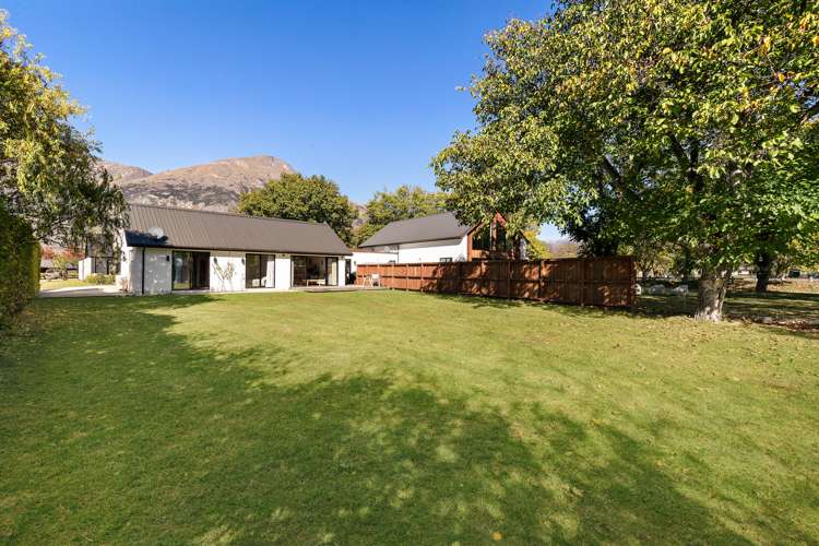 13 Quarry Place Dalefield/Wakatipu Basin_35