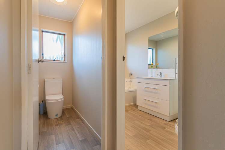 6 Lomond Place Tamatea_13