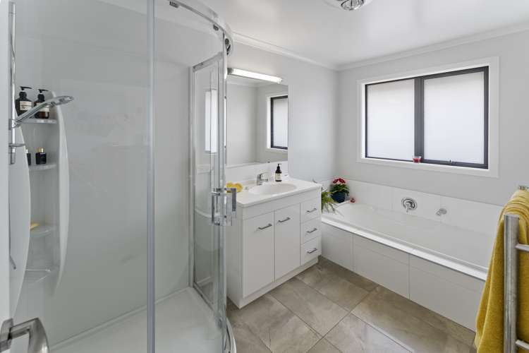 4 Reserve Lane Brightwater_20