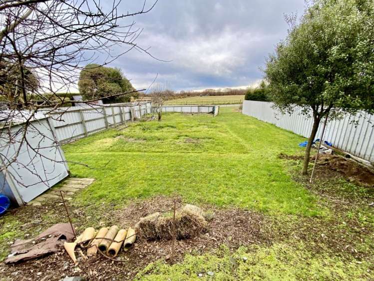 42 Pacific Drive Southbridge_25