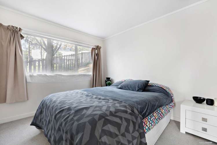 1/30 Houston Place Bayview_10