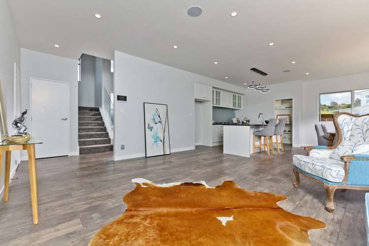 12 Ian Gordon Lane Orewa_7