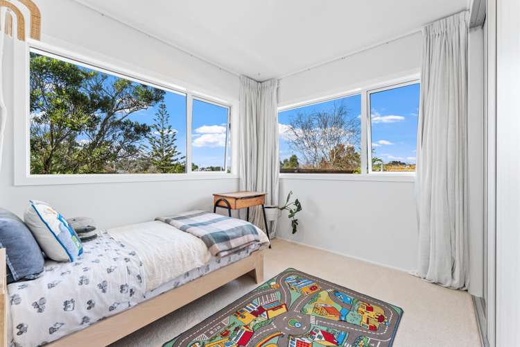 45 Vipond Road Stanmore Bay_17